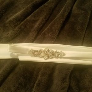 White wedding belt/ribbon with jewels